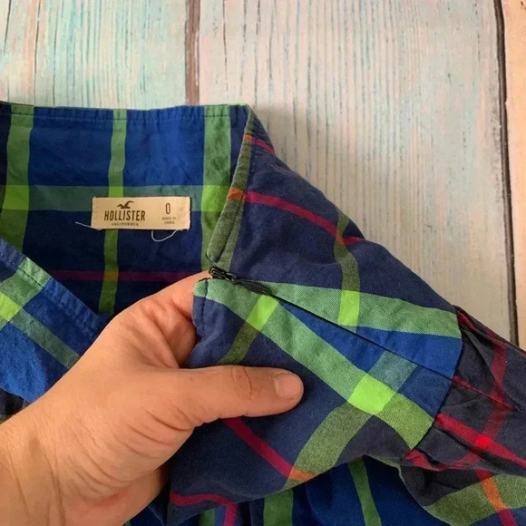 Hollister plaid micro mini skirt - Picture 6 of 8